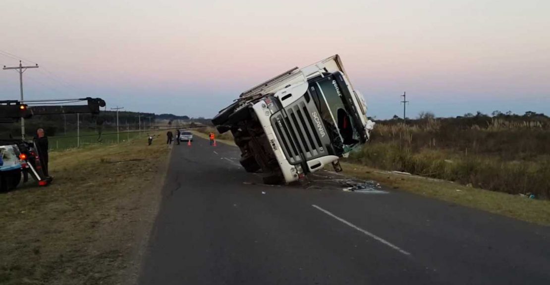 Cómo evitar los vuelcos al manejar un camión