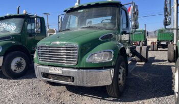 Freightliner M2 106 4X2 año 2015 + iva + 5% comisión