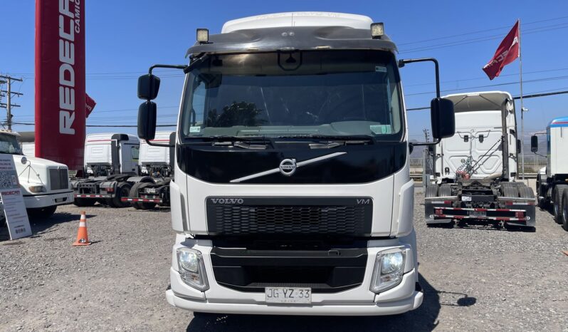 VOLVO VM 330 AÑO 2017 6X2 + IVA full