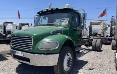 Freightliner M2 106 4X2 año 2015 + iva + 5% comisión