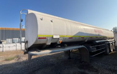 SEMIRREMOLQUE RANDON ESTANQUE 3 ejes suspension neumatica 31000 lts,16 mts largo+iva+5%+IVA+5% COMISION AÑO 1996