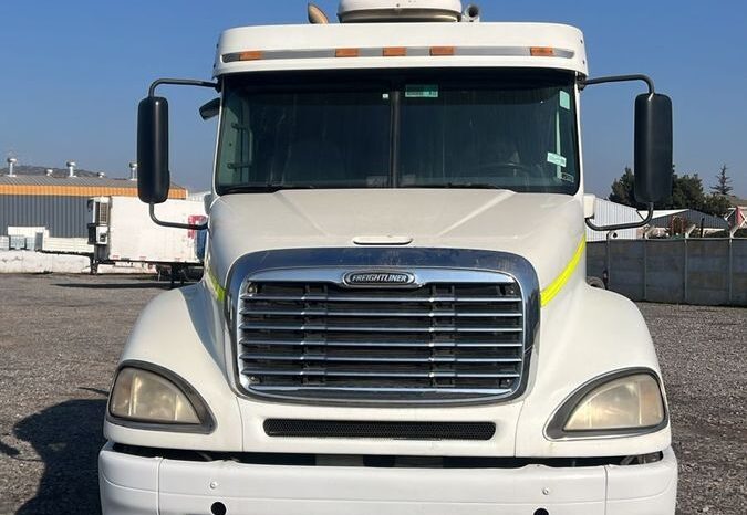
								FREIGHTLINER CL 120CL120 +IVA+5% COMISION TRACCION 6X4 430 HP AÑO 2015 full									