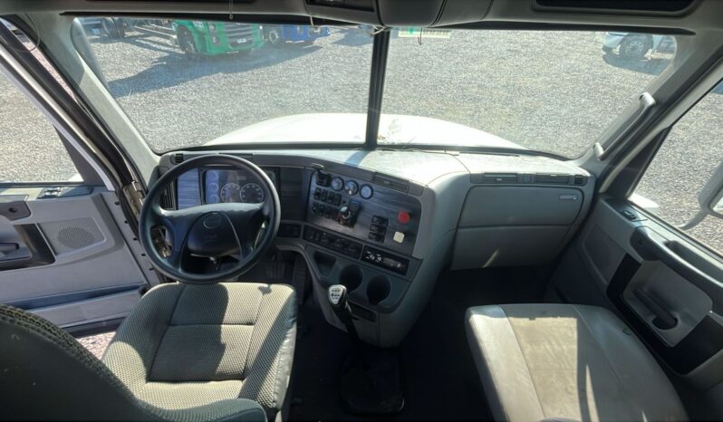 
								FREIGHTLINER CL 120CL120 +IVA+5% COMISION TRACCION 6X4 430 HP AÑO 2015 full									