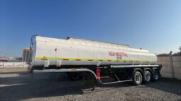 SEMIRREMOLQUE RANDON ESTANQUE 3 ejes suspension neumatica 3000 lts,16 mts largo+iva+5%+IVA+5% COMISION AÑO 1996