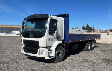 VOLVO VM TRACCION 6X2+IVA AÑO 2015