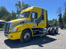 CASCADIA 113 AUTOMATICO/MOTOR DETROIT 6×4, 430 HP+IVA+5% AÑO 2018