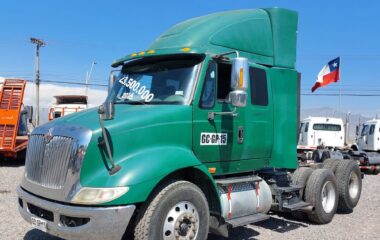 8600 6X2 MECANICO C/LEVANTE 420 HP+IVA+5% AÑO 2014