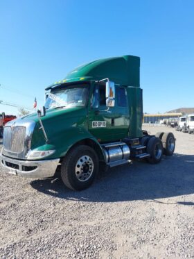 8600 6X2 MECANICO C/LEVANTE 420 HP+IVA+5% COMISION AÑO 2014