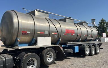 SEMIREMOLQUE 3 EJES SUSPENSION NEUMATICA, 27000 LTS(espesor manto 4mm, espesor nominal 4 mm)+IVA+5% COMISION AÑO 2018