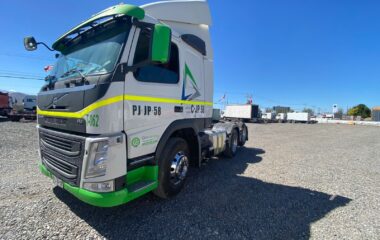 FM 410 HP, Ishift kit hidraulico (cama baja o batea) 6×4,+IVA+5% COMISION AÑO 2021