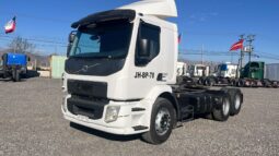 VOLVO VM 330 AUTOMATICO (SUSPENSION DE AIRE ASIENTO)6X2+IVA AÑO 2017