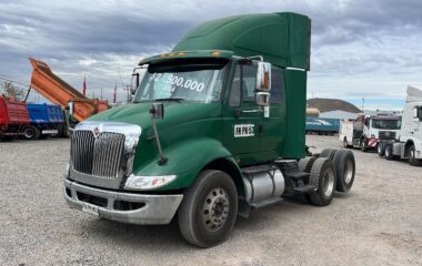 INTERNATIONAL 8600 6X2 MECANICO C/LEVANTE AUTOMATICO 420 HP+IVA+5% COMISION AÑO 2014