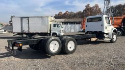 
										FREIGHTLINER M2 106, Motor Mercedes 6X2 PUENTE CON LEVANTE SIN LITERA IVA+5% COMISION AÑO 2010 full									