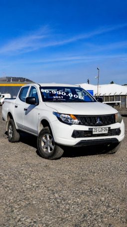
										CAMIONETA L200 WORK CR+IVA+5% COMISION AÑO 2017 full									