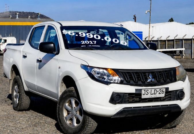 
								CAMIONETA L200 WORK CR+IVA+5% COMISION AÑO 2017 full									