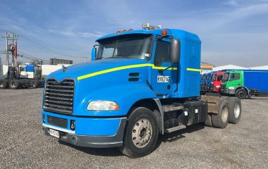 MACK CXU613E, Motor MP8, AUTOMATICO, 6X4, 440 HP+IVA+5% COMISION AÑO 2016