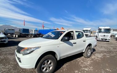 CAMIONETA MITSUBISHI L200 1CABINA+IVA+5% COMISION AÑO 2017