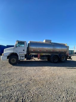
										MERCEDES BENZ ATRON 1624, 15.000 Lts, 4X2+IVA+5% COMISION AÑO 2016 full									