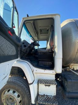 
										MERCEDES BENZ ATRON 1624, 15.000 Lts, 4X2+IVA+5% COMISION AÑO 2016 full									