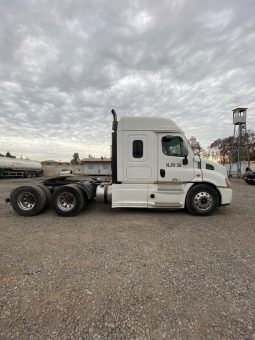 
										FREIGHTLINER CASC 113, MOTOR Detroit DD13 6X4, 450 HP+IVA+5% COMISION AÑO 2016 full									