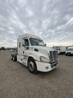 
										FREIGHTLINER CASC 113, MOTOR Detroit DD13 6X4, 450 HP+IVA+5% COMISION AÑO 2016 full									