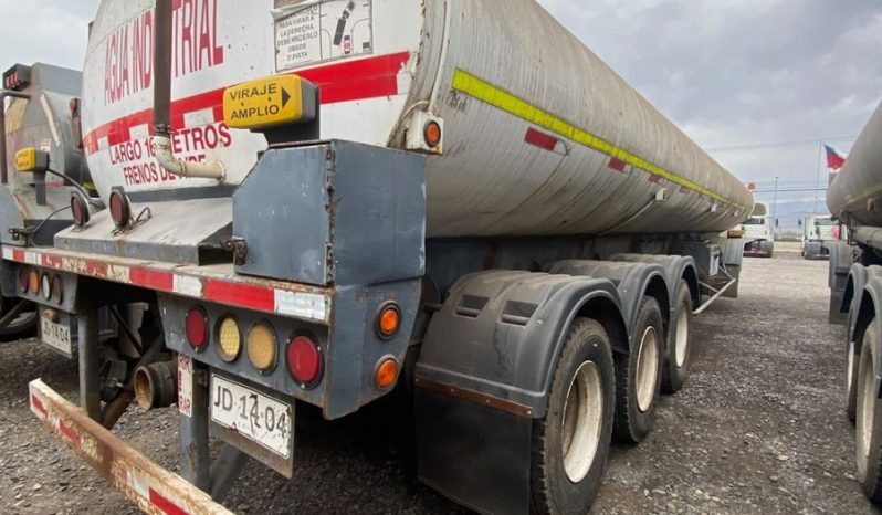 
								SEMIREMOLQUE VERGARA, 3 Ejes 32.000 Lts(L 10.9mm, EJE MAYOR 2.550mm, EJE MENOR 1.700 mm)+IVA+5% COMISION AÑO 1998 full									