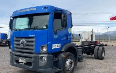 VOLKSWAGEN CONSTELLATION 17280 AUTOMATICO, 10000 Kgs, 4X2+IVA AÑO 2020